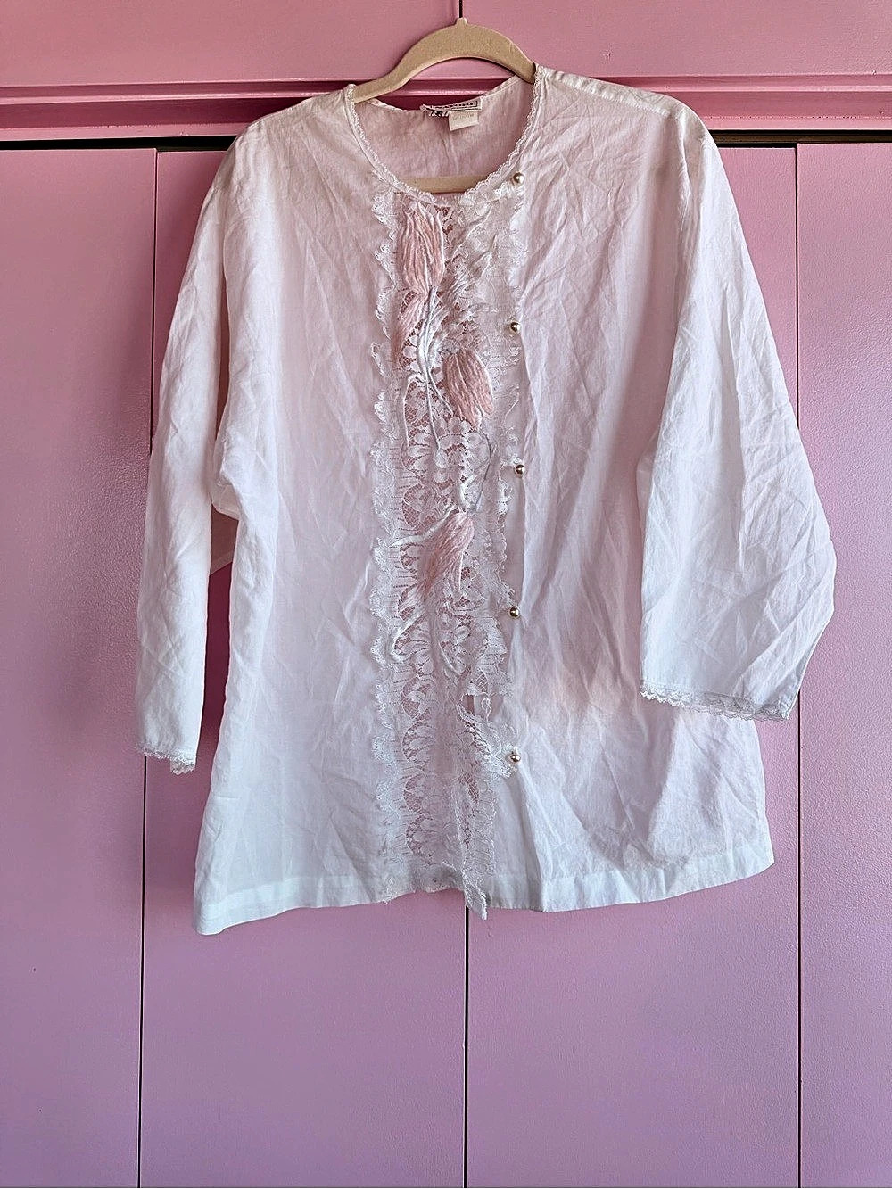 Vintage Natori x Saks Fifth Avenue Pink & White Lace Tulip Blouse / Medium